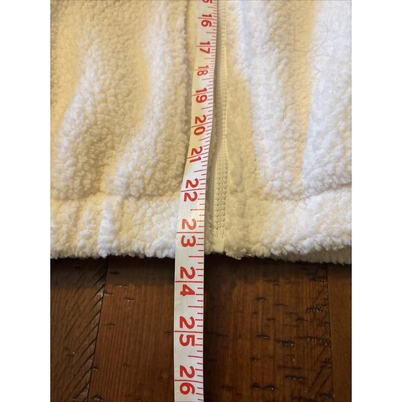 Old Navy White Sherpa Jacket Size Medium Cropped NWT - Picture 7 of 8